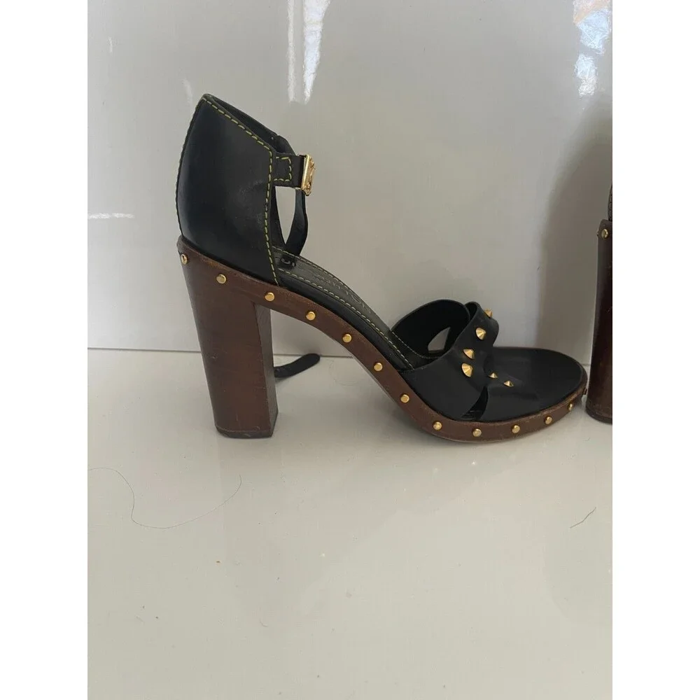 Fashion!!! Louis Vuitton Black Leather Nail Stud Ankle Strap heels - Picture 7 of 10